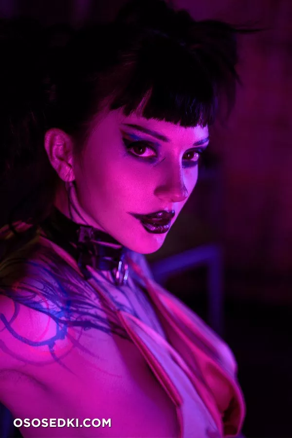 Xenon - The Girl - 5