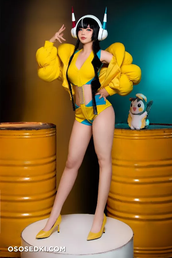 Zinie Q - Elesa - 1