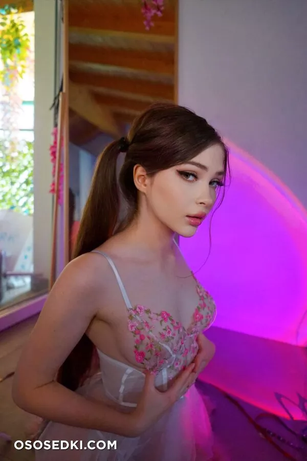 SharishaXD - 3