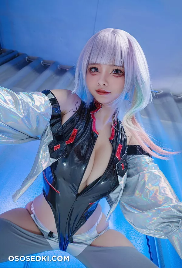 Azami - Lucy - 5