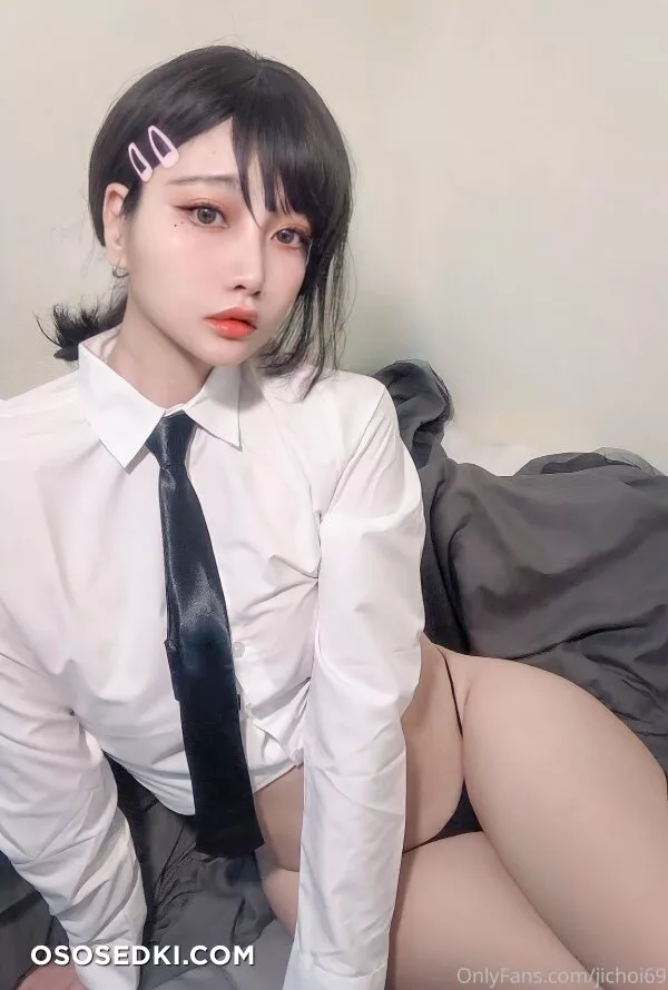 Choi Ji Yun - Kobeni (Chainsaw Man) - 2
