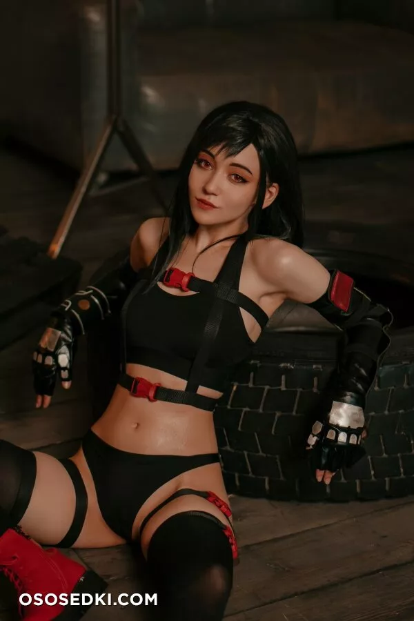 Donna Loli - 1