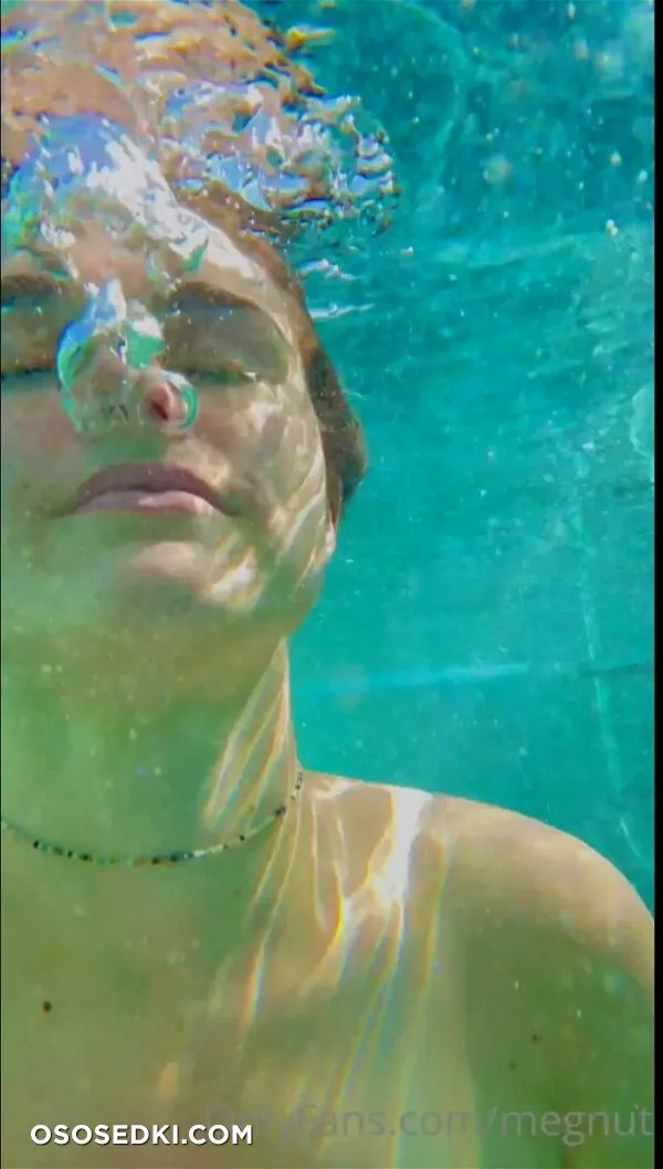 Megnutt02 Nude Pool Swim - 1