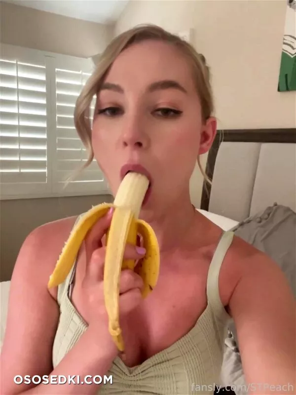 STPeach Banana Deepthroat - 2