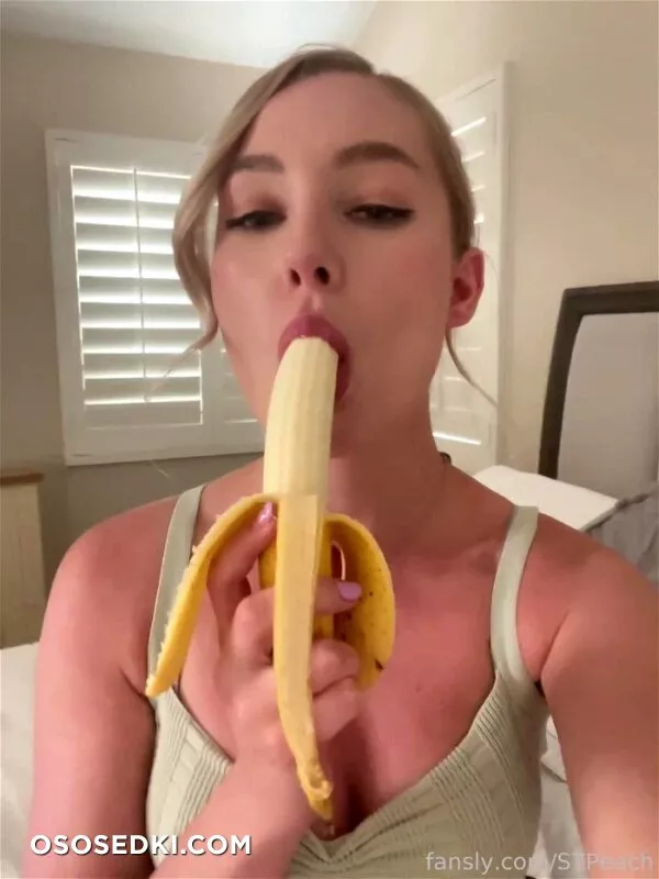 STPeach Banana Deepthroat - 4