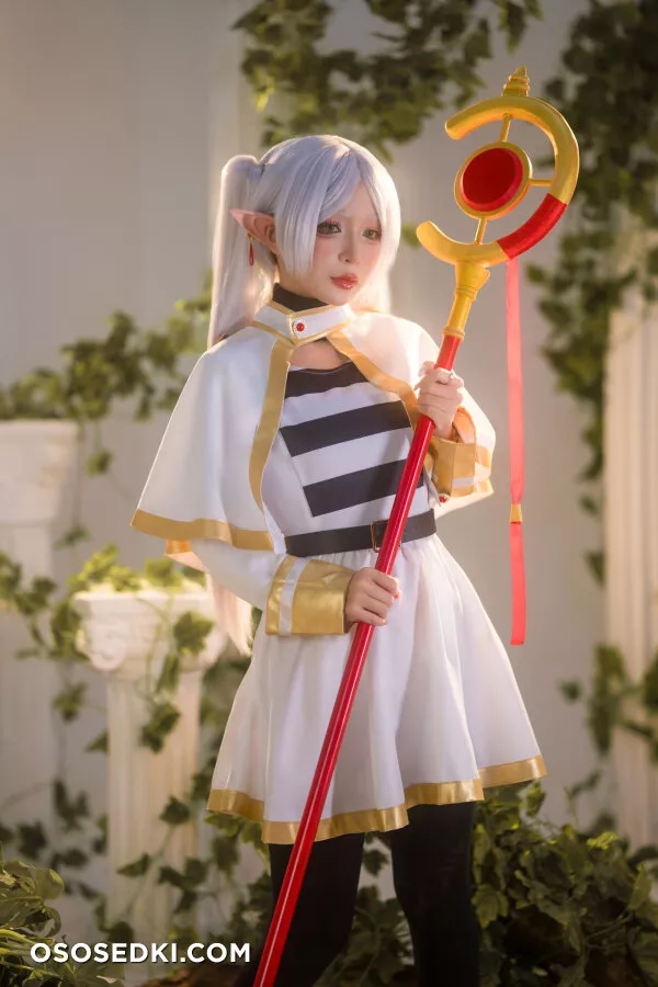 Umeko J - Frieren - 2