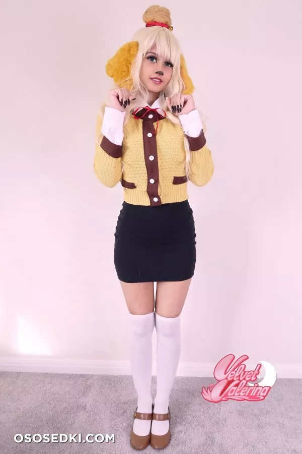 Velvet Valerina - Isabelle - 1