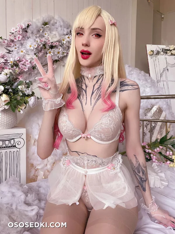 Xenon- Marin kitagawa selfie - 4
