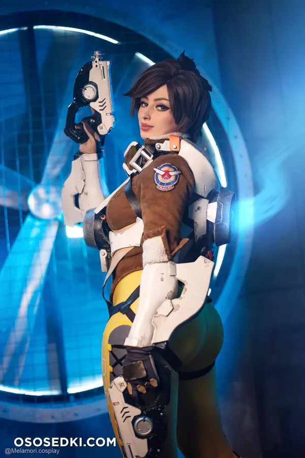 Lady Melamori - Tracer - 5