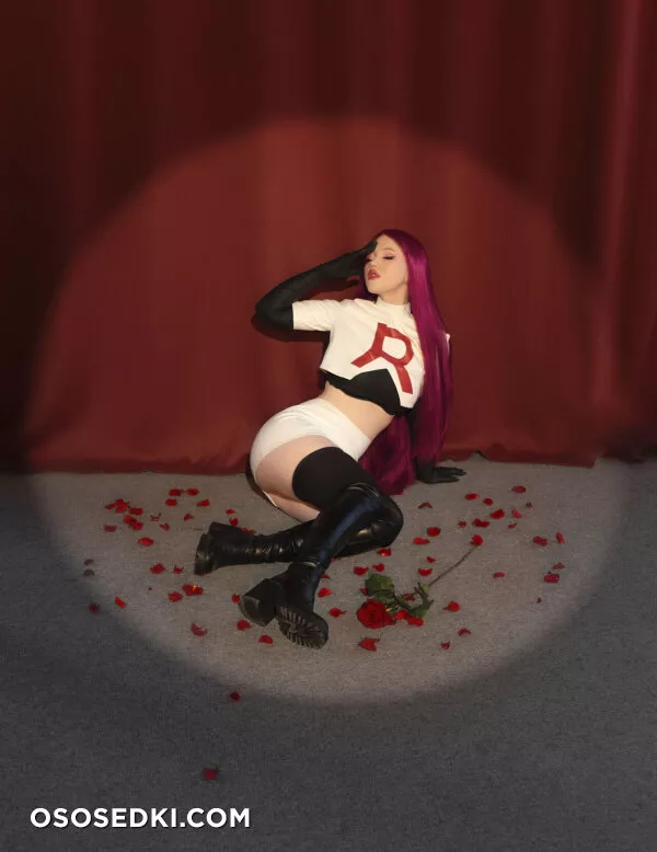 Lada Lyumos - Jessie - 2