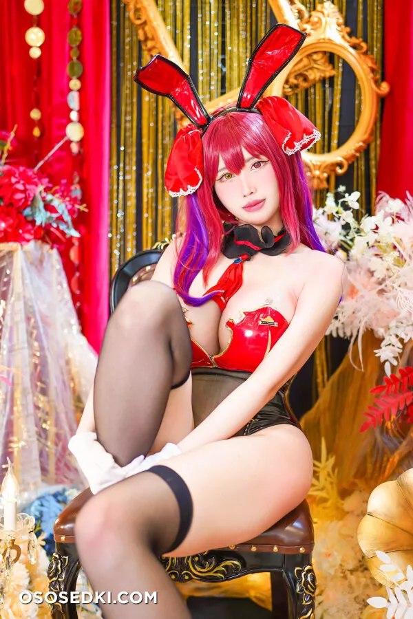 Kaya Huang - Houshou Marine Bunny girl - 2