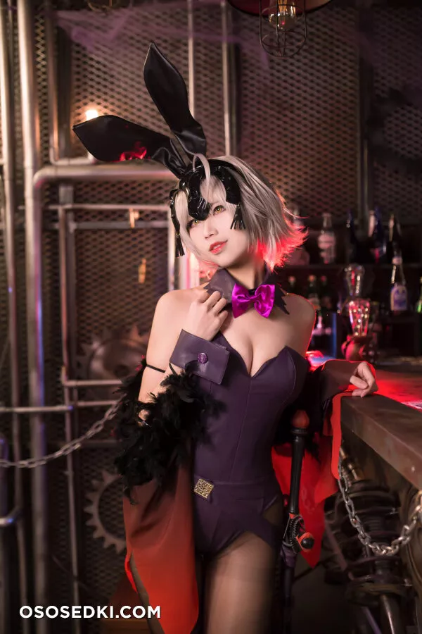 Kaya Huang - Jeanne Alter Bunny - 3