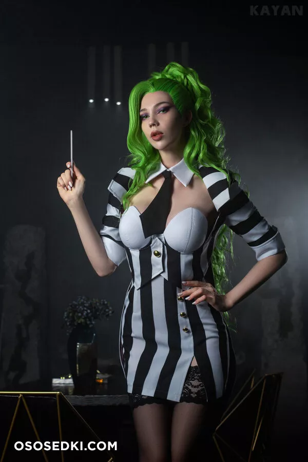 Kaya Nilson - Beetlejuice - 2