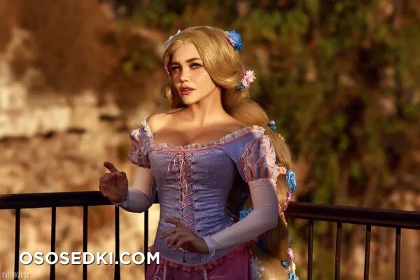 Kalinka Fox - Rapunzel - 4