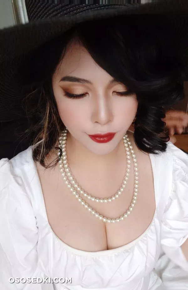 Neppu - Lady Dimitrescu - 2