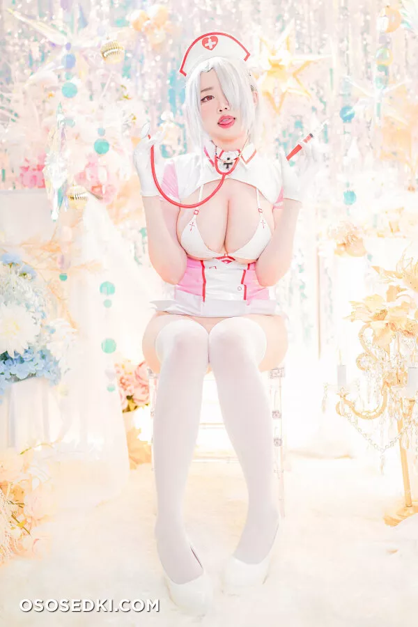KaYa Huang - Prinz Heinrich Nurse (Azur Lane) - 1