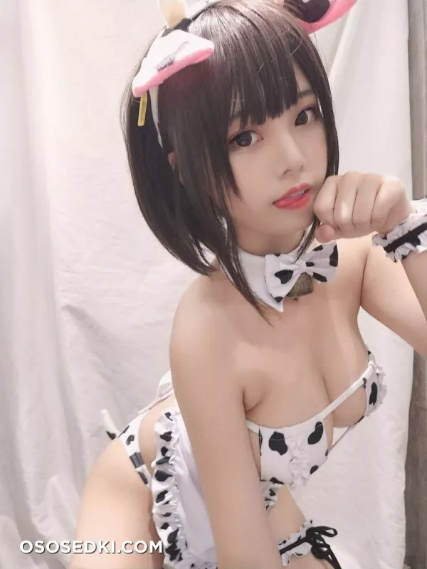 |蜜汁猫裘| 小奶牛自拍版女仆 - |20P| - 3