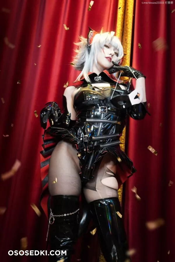 W - Arknights - 2