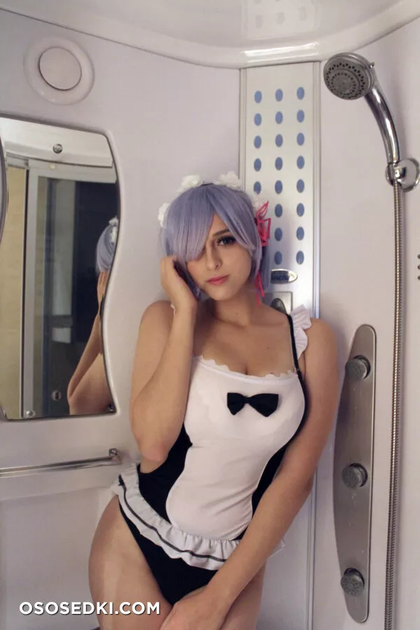 Ana Chuu - Rem - Re Zero Kara Hajimeru Isekai Seikatsu - 1