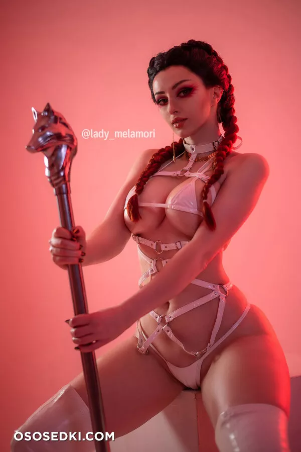Lady Melamori - Loba - Apex Legends - 1