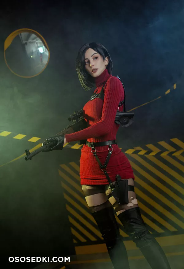 Fishy - Ada Wong - Resident Evil | Biohazard - 1
