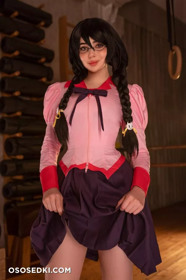Alina Becker - Tsubasa Hanekawa - Bakemonogatari - 2