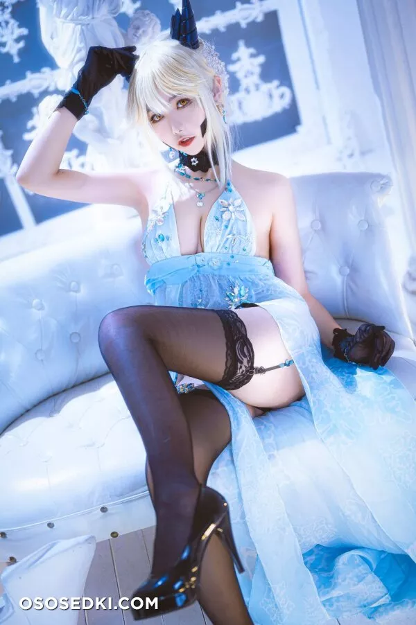 Momoko - Altria/Saber (Fate Grand Order) - 1