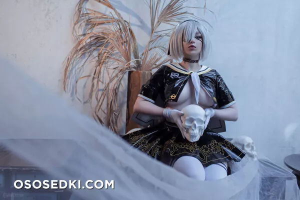 Lady Melamori - 2b - Nier Automata - 2
