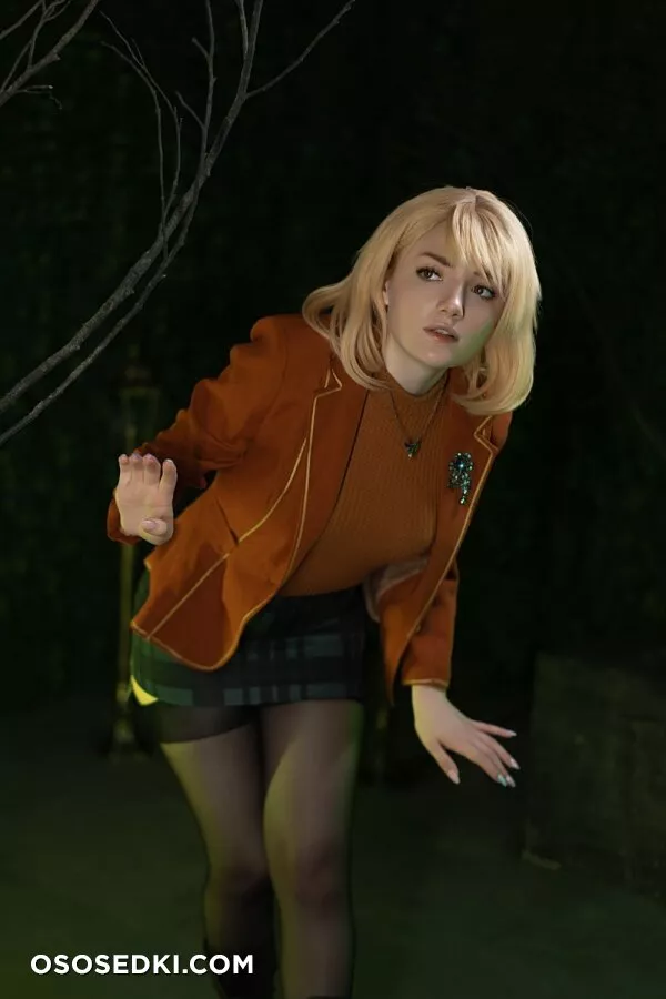 Carry Key - Ashley (Resident Evil) - 3