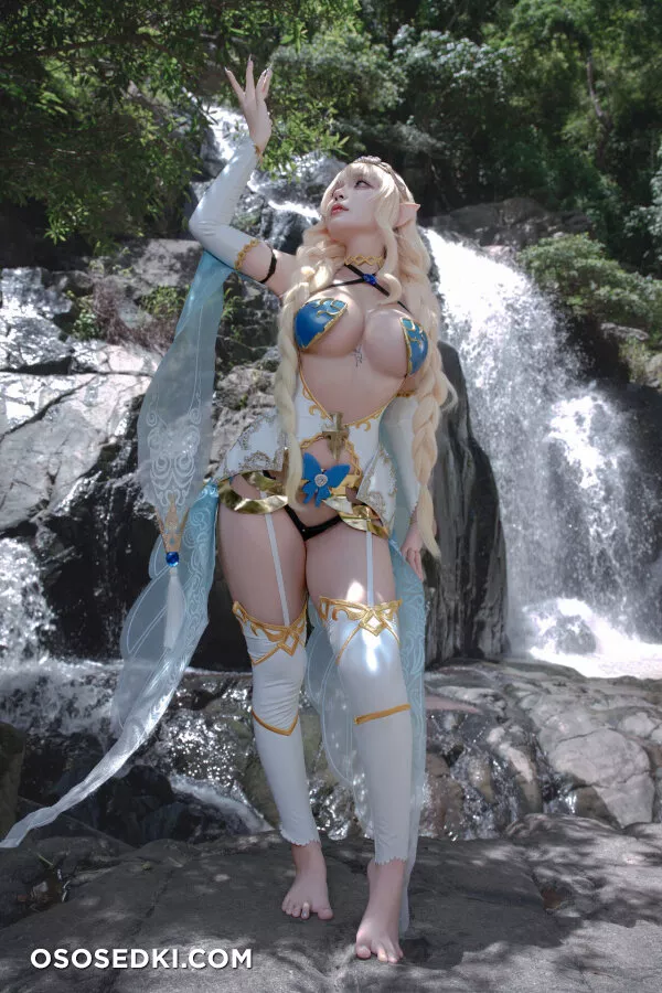 Umeko J - Lincia - Elf Mura - 1