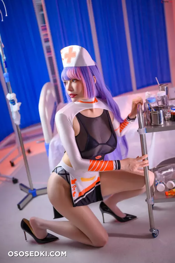 Xia Xiao Qiu Qiu Qiu (夏小秋秋秋) - Exclusive Nurse - 2