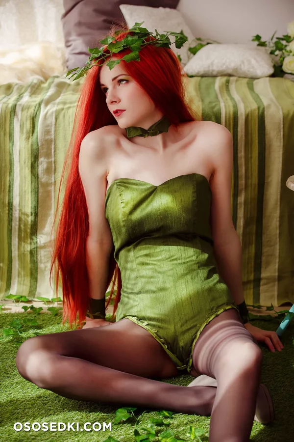 Shaeunderscore - Poison Ivy - Batman - 3