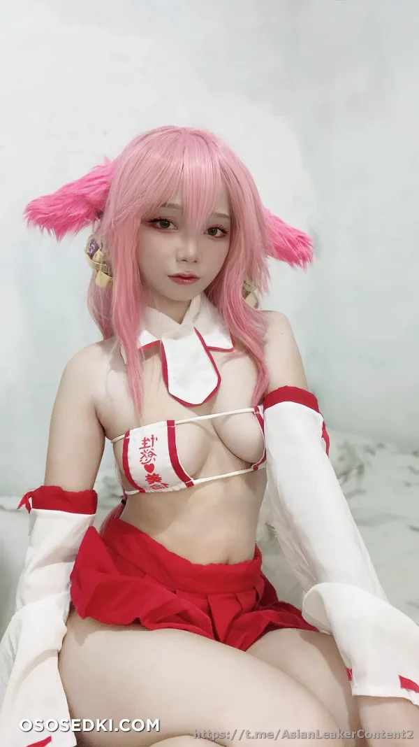 Vina Silbee - Yae Miko - Genshin Impact - 1
