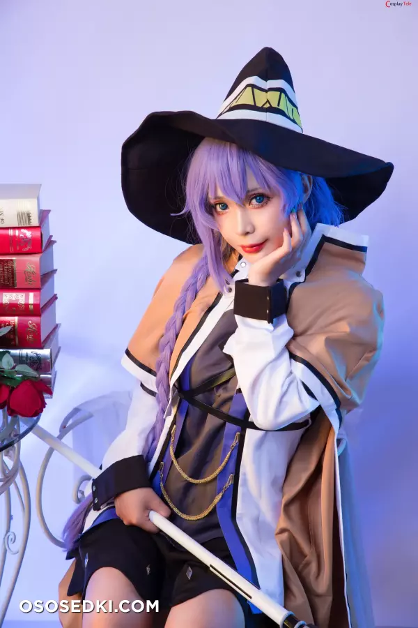 Umeko J cosplay Roxy Migurdia - Mushoku Tensei - 2