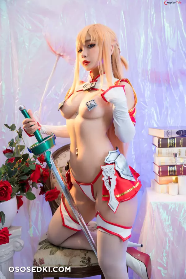 Umeko J cosplay Yuuki Asuna - Sword Art Online - 2