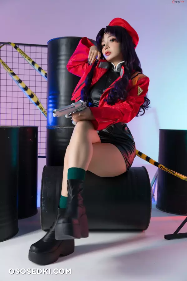 Umeko J cosplay Misato Katsuragi - Evangelion - 4