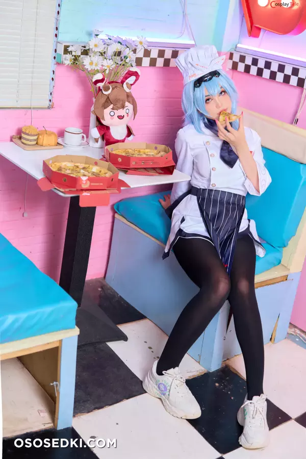 Joyce (Joyce Lin2x) cosplay Eula Pizza - Genshin Impact - 2