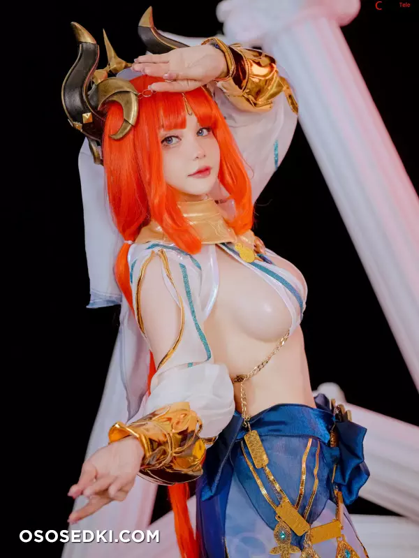 Joyce (Joyce Lin2x) cosplay Nilou - Genshin Impact - 5