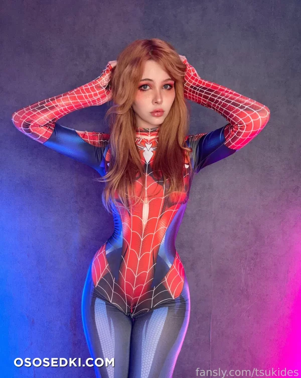 Tsuki Desu - Mary Jane Watson - Spider-man - 1