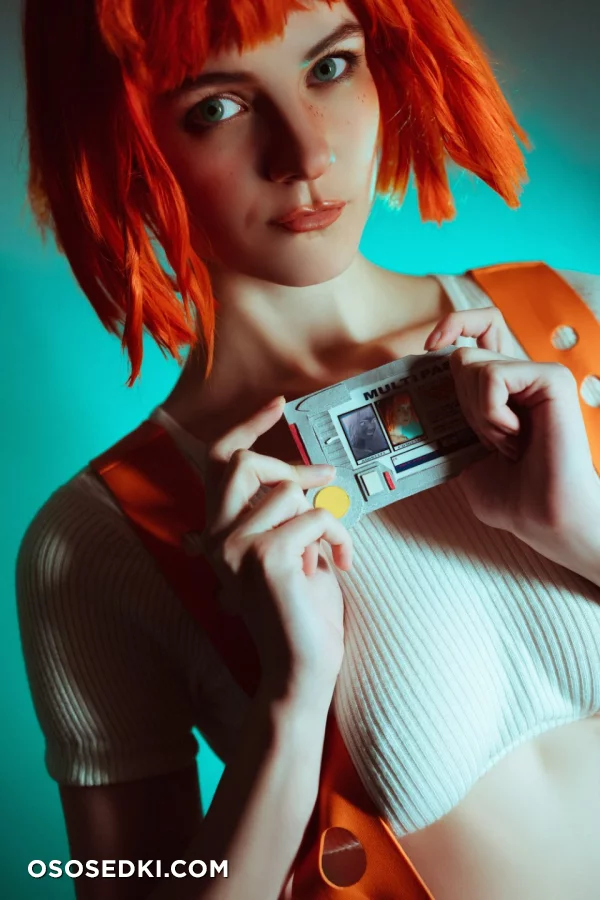 Shaeunderscore - Leeloo Minai Lekatariba-lamina-tchai Ekbat De Sebat - The Fifth Element - 2