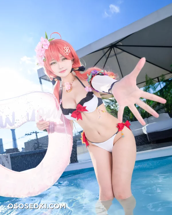 Takanashi Hanari - Sakura Miko - Hololive - 1