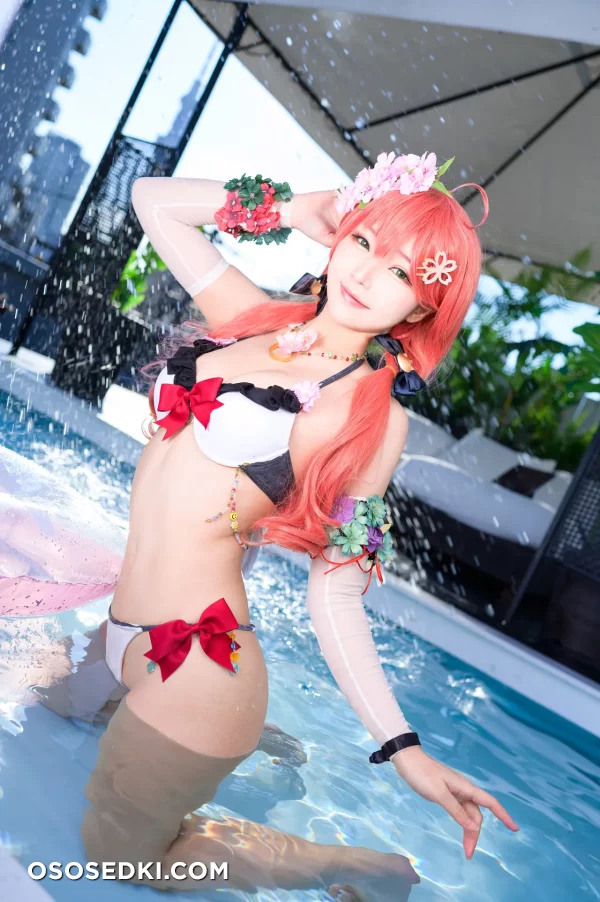 Takanashi Hanari - Sakura Miko - Hololive - 4