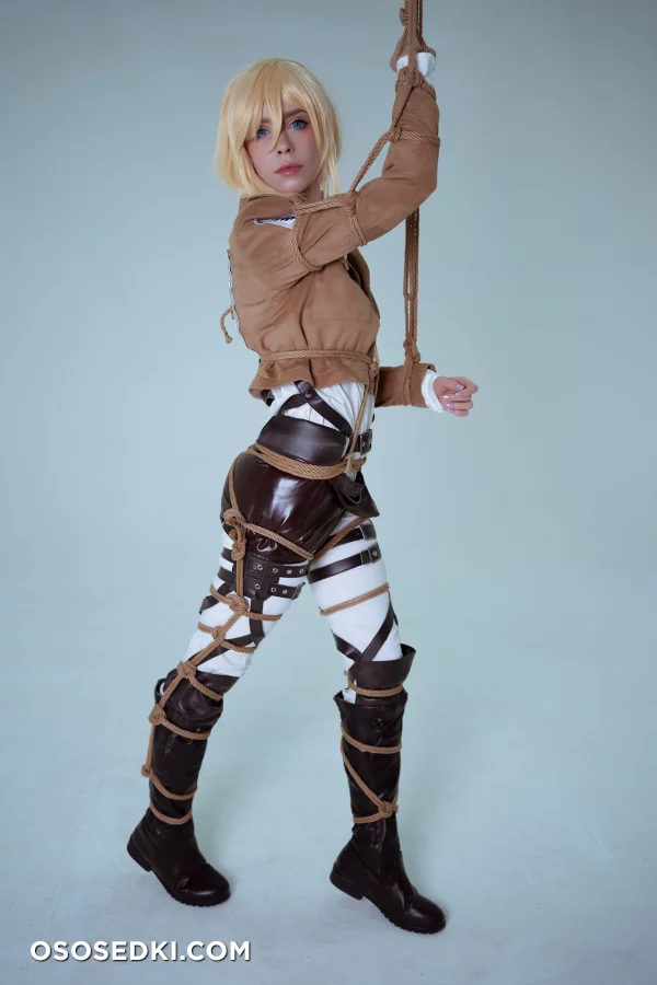 Aleksandra Bodler - Krista Lenz - Shingeki No Kyojin | Attack On Titan - 4
