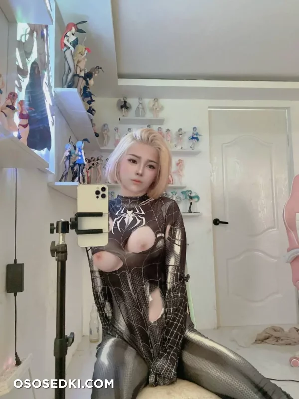 Akari - Venom - Spider-man - 5