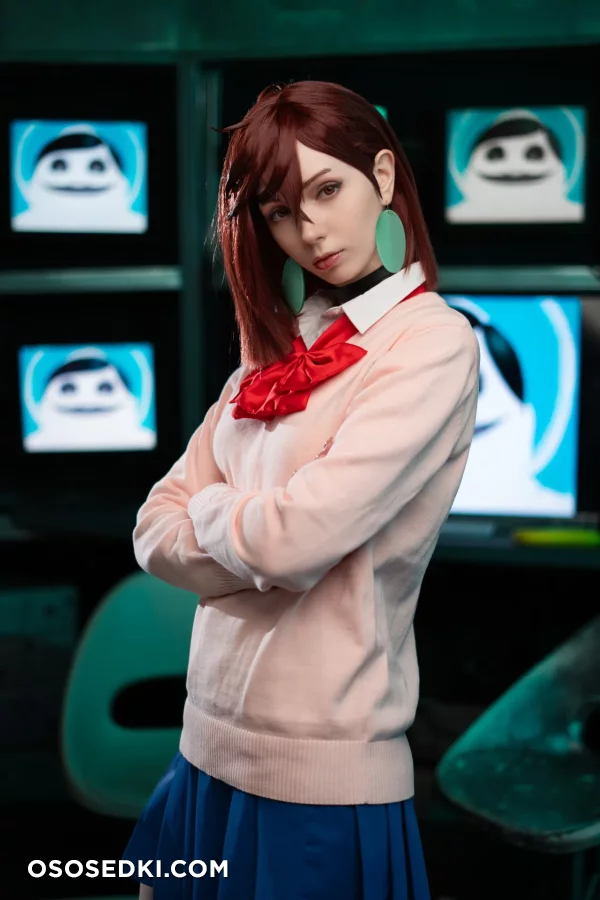 Victoria Lirell - Momo Ayase - Dandadan - 1
