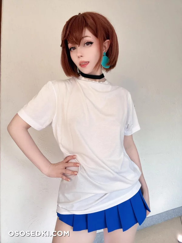 Caticornplay - Momo Ayase - Dandadan - 1
