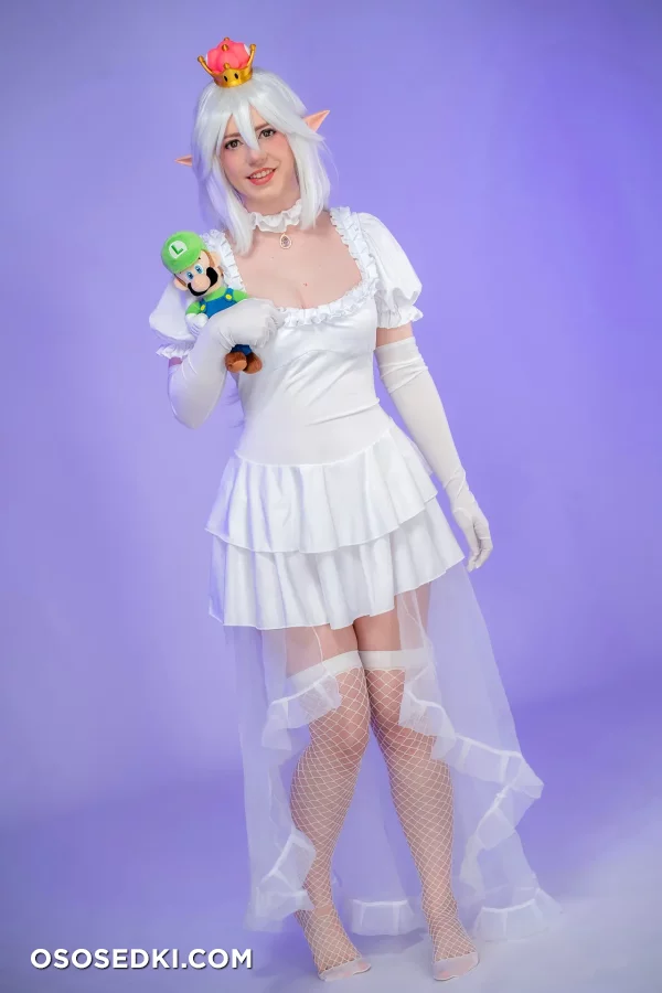 Ellie Skywalker - Super Crown Boo - Super Mario Brothers | Super Mario Bros. - 1