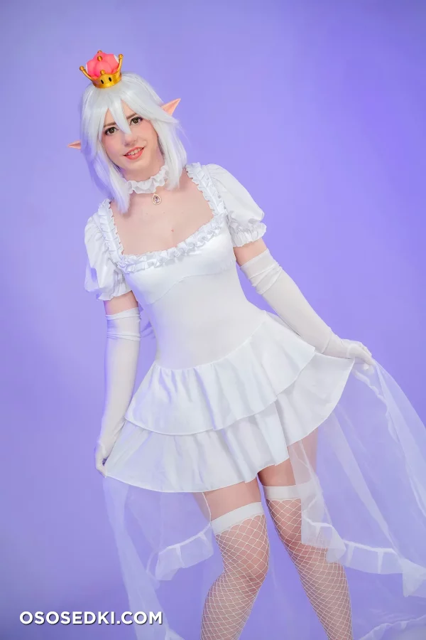 Ellie Skywalker - Super Crown Boo - Super Mario Brothers | Super Mario Bros. - 4