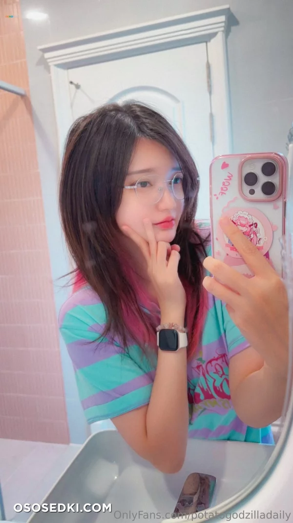 Potato Godzilla – OnlyFans Nude May 1-31, 2025 - 1