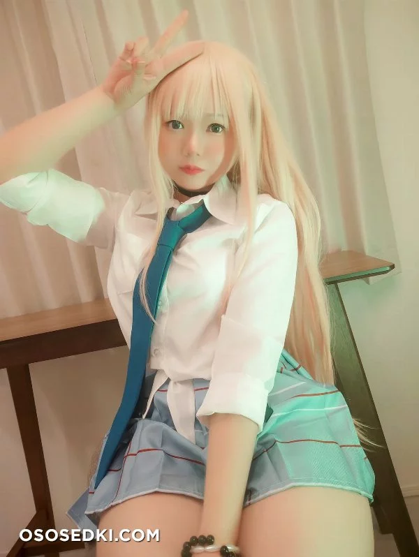 Nikumikyo - Marin Kitagawa - Sono Bisque Doll Wa Koi O Suru  My Dress-up Darling - 2